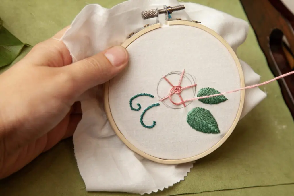 Rose Embroidered Bag Wheel Stitch Step 8